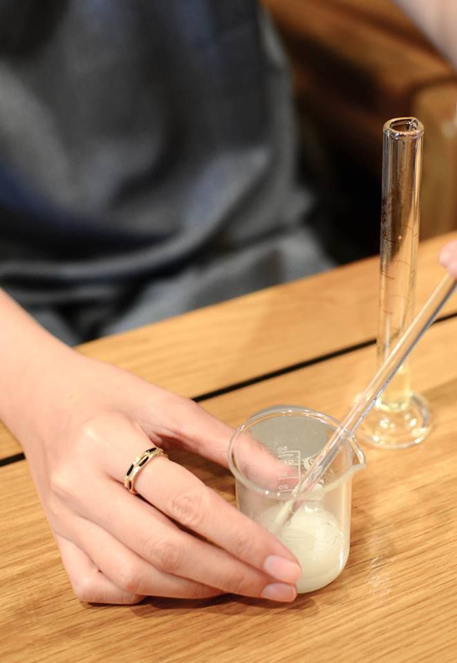 nhỏ thêm tinh dầu